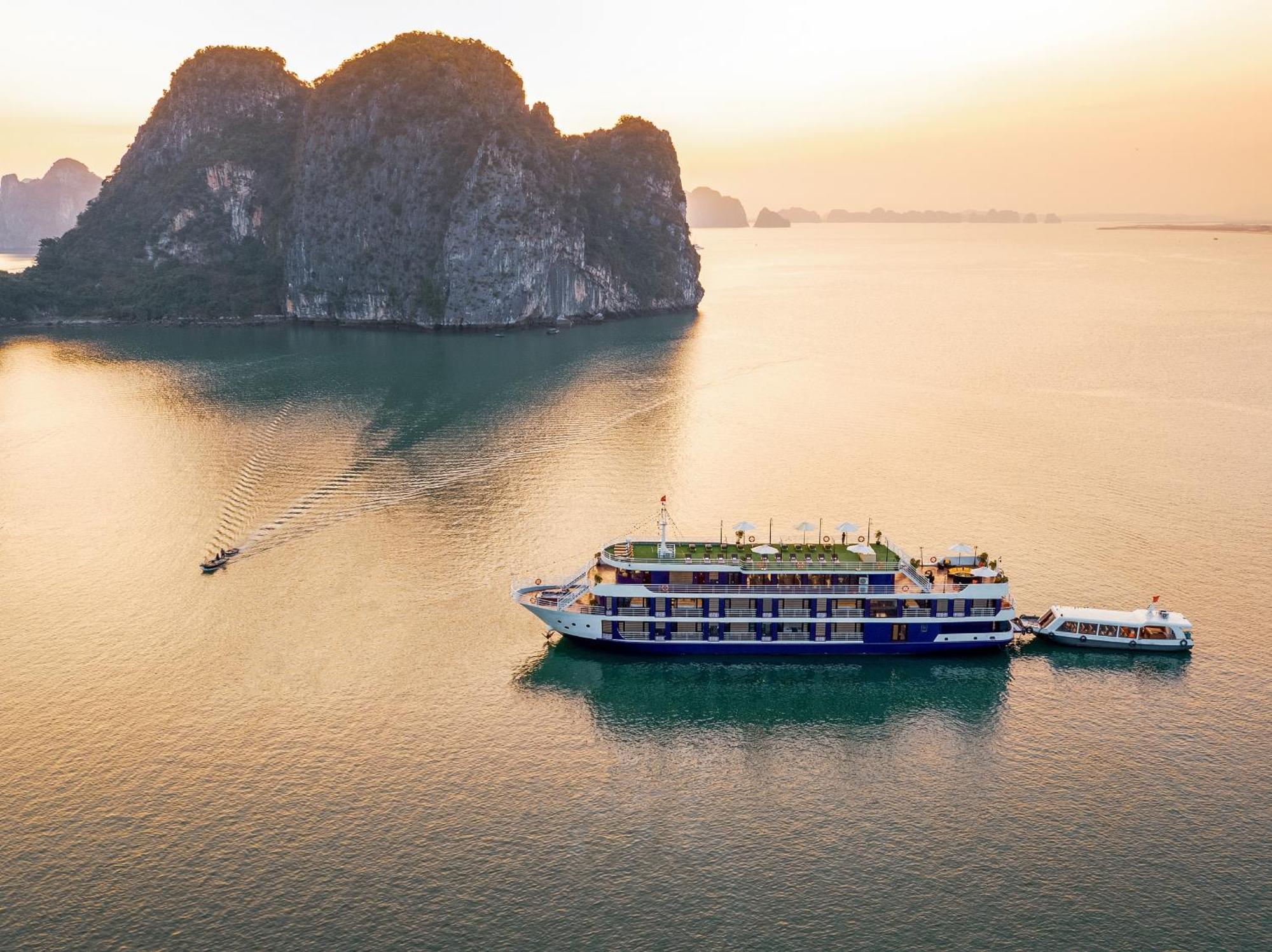 Отель Halong Dragon Bay Cruise Халонг Экстерьер фото