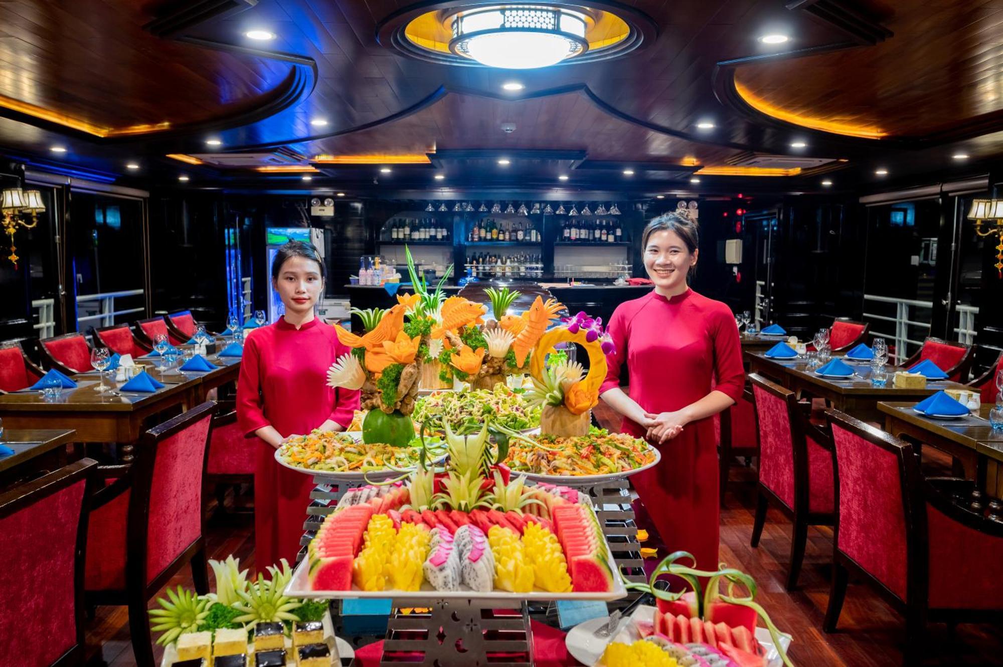 Отель Halong Dragon Bay Cruise Халонг Экстерьер фото